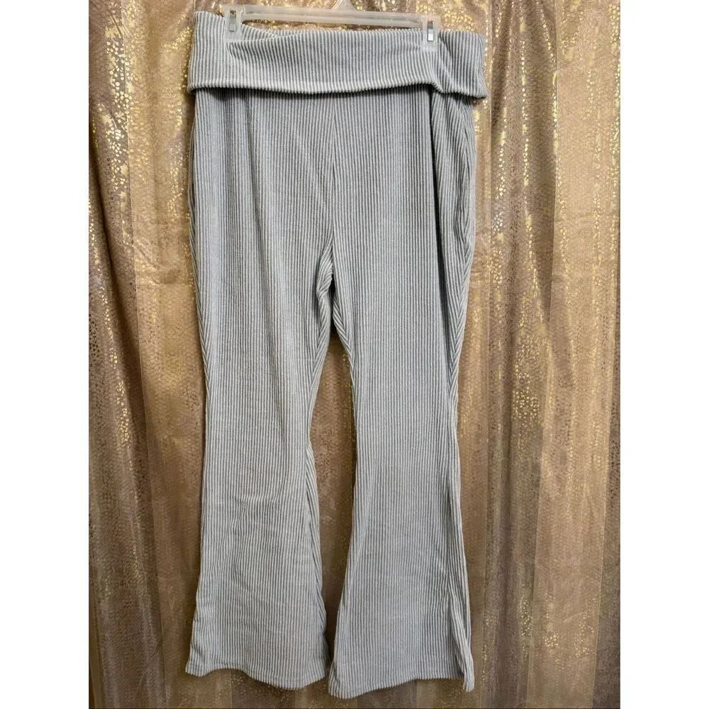5B Style Gray Ribbed Foldover Flare Leggings Soft Stretchy XXL NWT